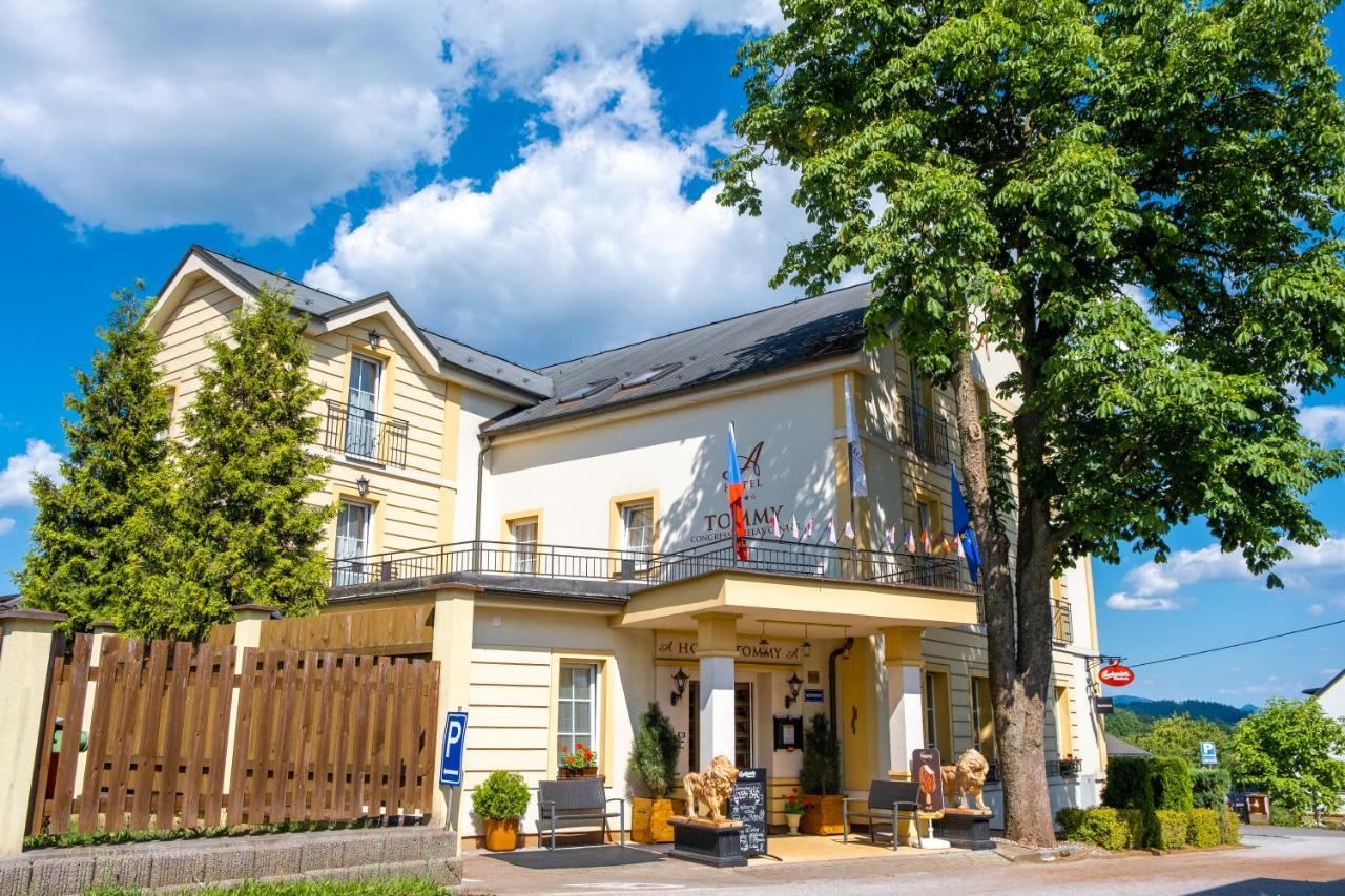 Hotel Tommy Wellness & Spa 纳霍德 外观 照片
