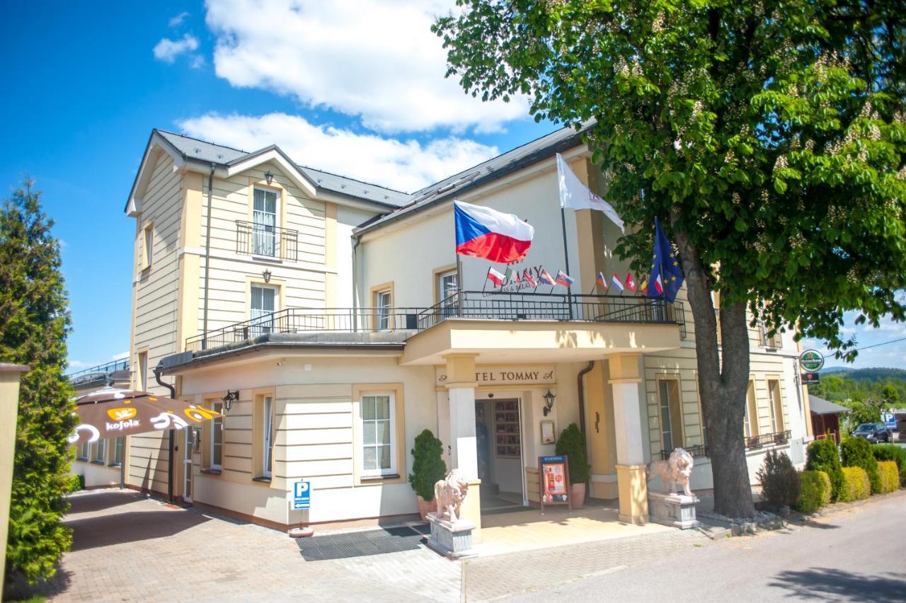 Hotel Tommy Wellness & Spa 纳霍德 外观 照片
